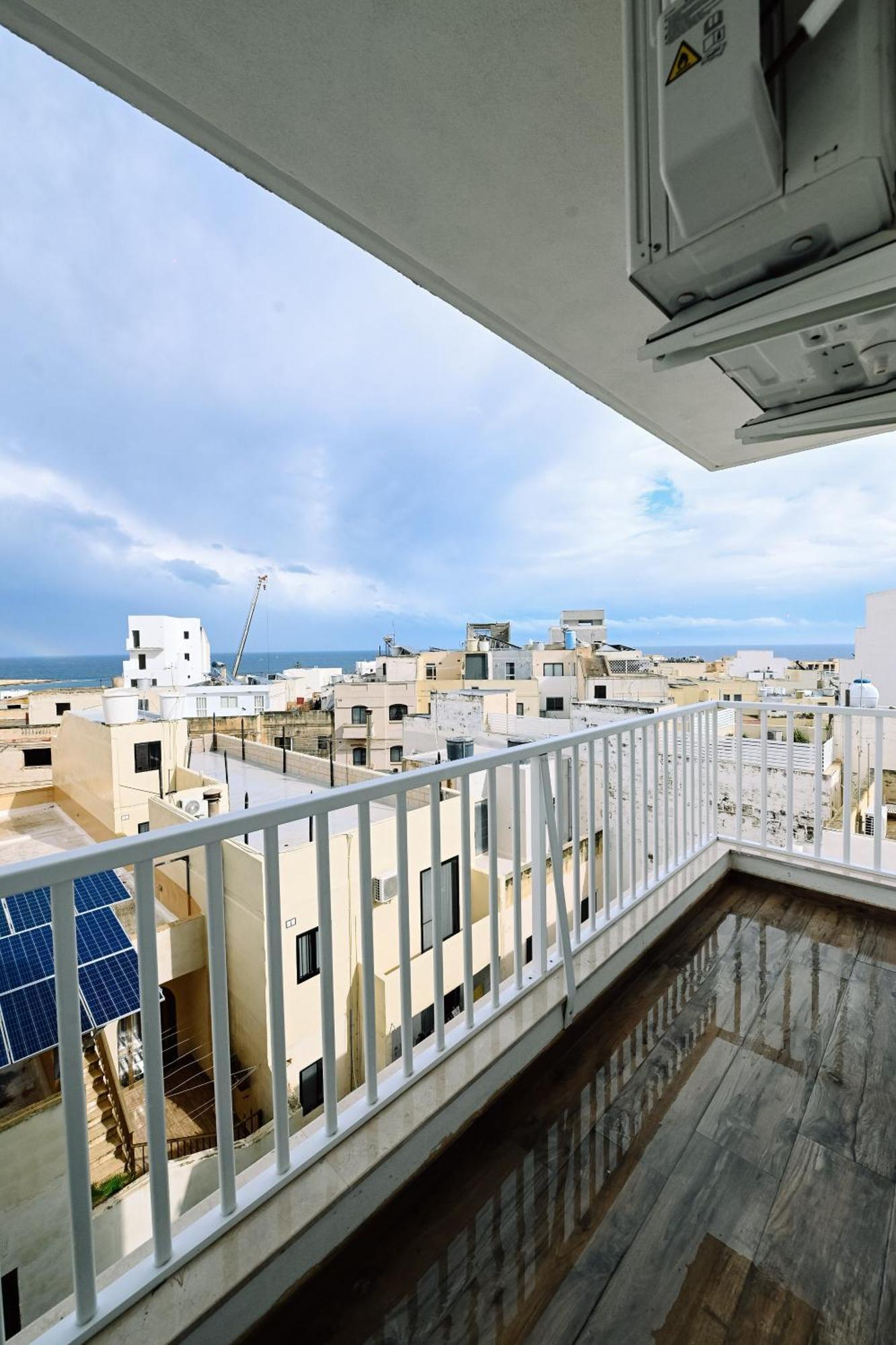 Cerviola Luxury 3 Bedroom Apartment Marsaskala